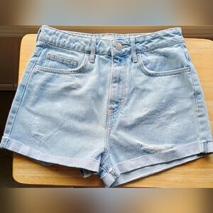 Forever 21 Light Wash Jean Shorts